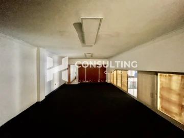 Armazém para Arrendamento em Amora