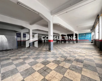 Armazém para Venda em Amora