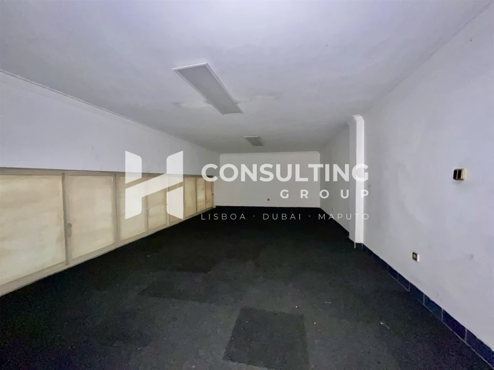 Armazém para Venda em Amora Foto 7