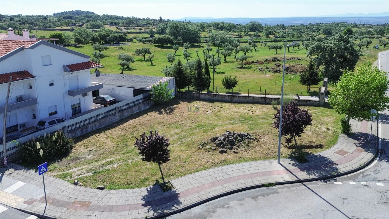 Terreno para Venda em Castelo Branco Foto 1