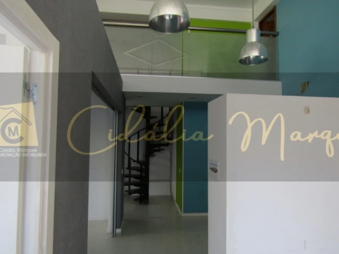 Loja para Arrendamento em Viseu Foto 2