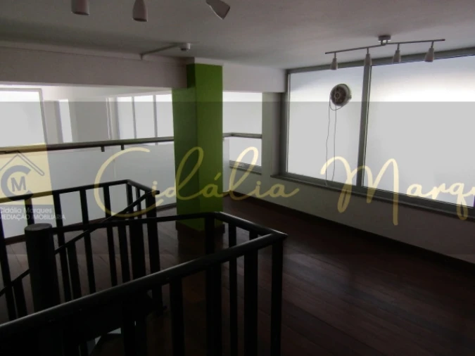 Loja para Arrendamento em Viseu Foto 9