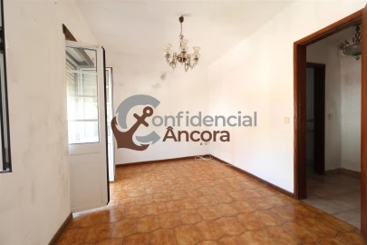 Moradia T2 para Venda em Ribamondego