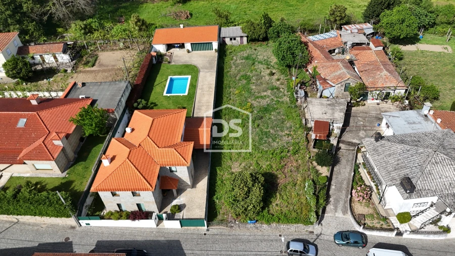 Terreno para Venda em Nespereira e Casais