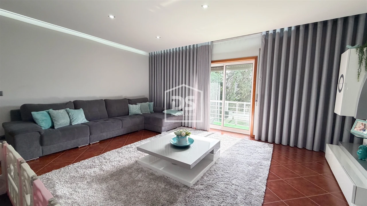 Apartamento T3 para Venda em Nevogilde Foto 11