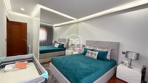 Apartamento T3 para Venda em Nevogilde