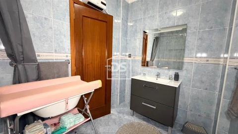 Apartamento T3 para Venda em Nevogilde