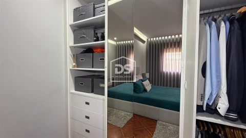 Apartamento T3 para Venda em Nevogilde
