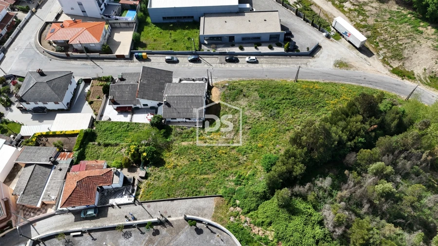 Terreno para Venda em Nespereira e Casais Foto 4