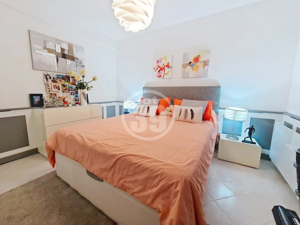 Apartamento T2 para Venda em Albufeira e Olhos de Água Foto 5