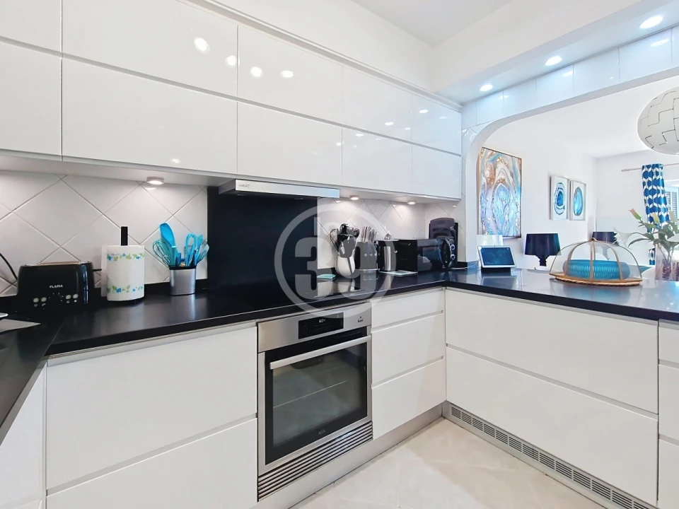 Apartamento T2 para Venda em Albufeira e Olhos de Água Foto 13