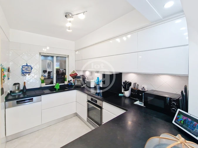 Apartamento T2 para Venda em Albufeira e Olhos de Água Foto 14