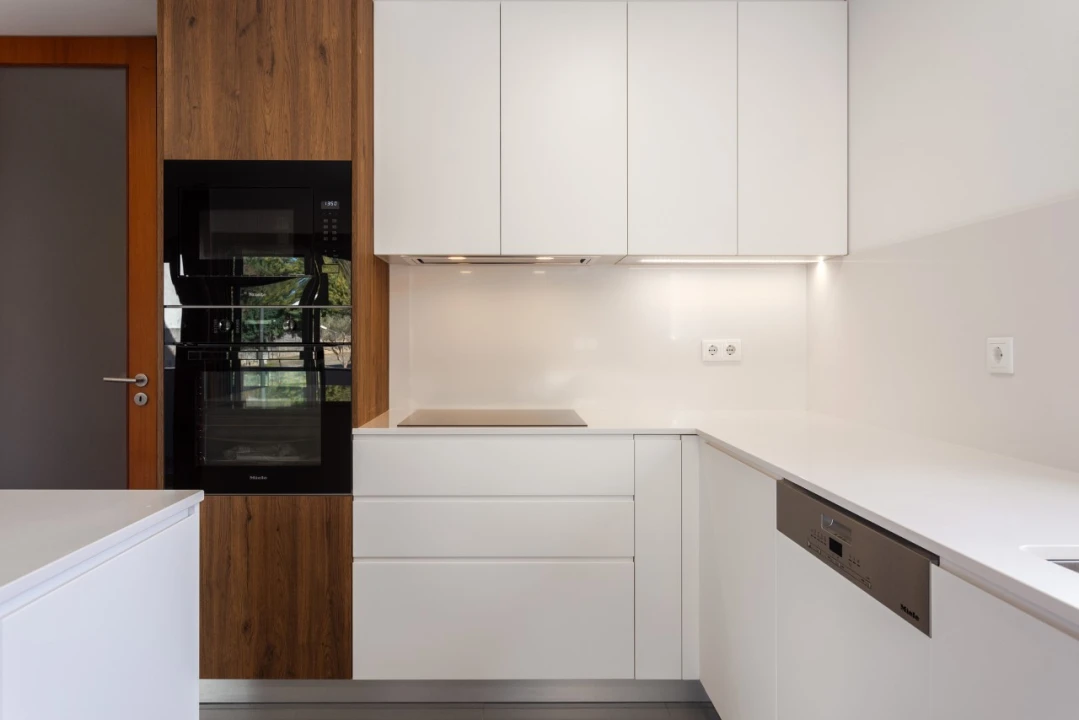 Moradia T4 para Venda em Oliveira do Douro Foto 27