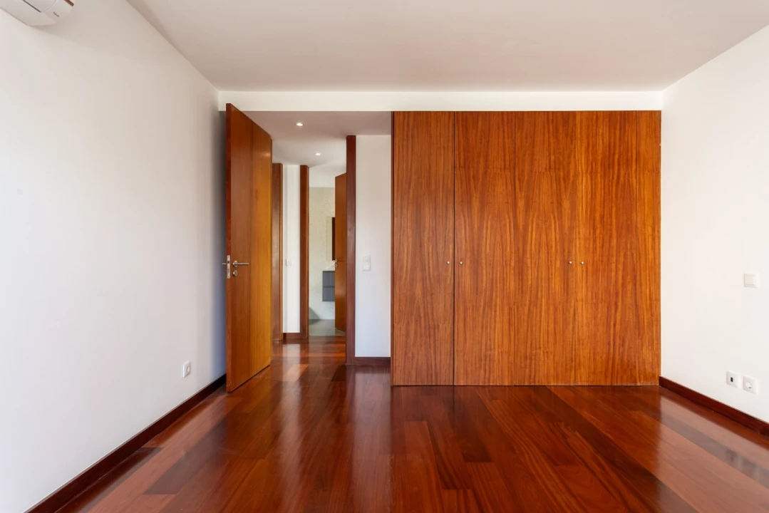 Moradia T4 para Venda em Oliveira do Douro Foto 36