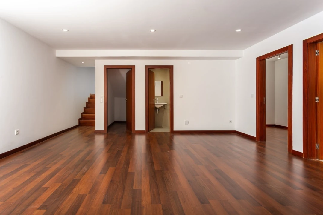 Moradia T4 para Venda em Oliveira do Douro Foto 48