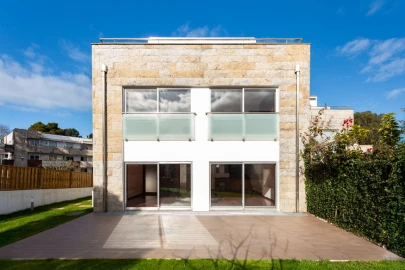 Moradia T4 para Venda em Oliveira do Douro