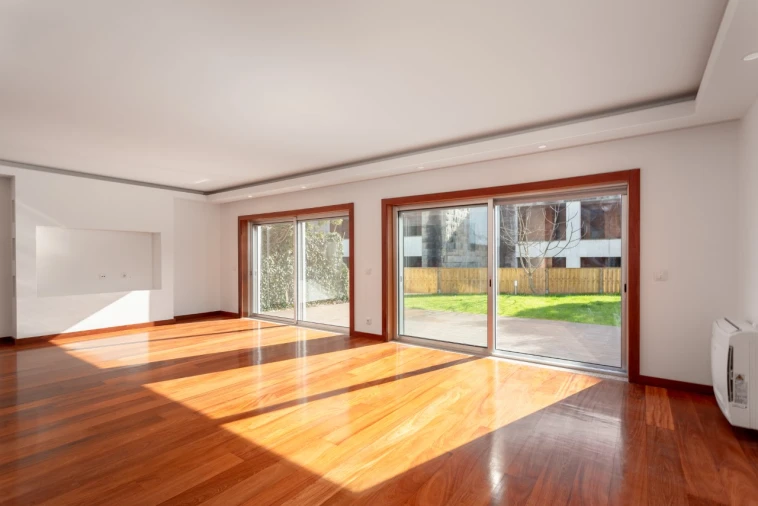 Moradia T4 para Venda em Oliveira do Douro Foto 8