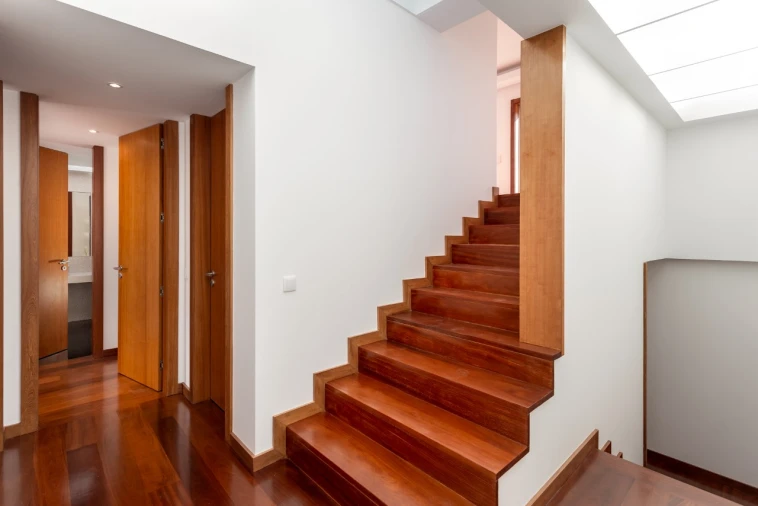 Moradia T4 para Venda em Oliveira do Douro Foto 18