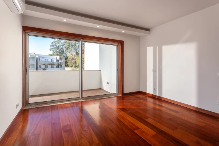 Moradia T4 para Venda em Oliveira do Douro Foto 40