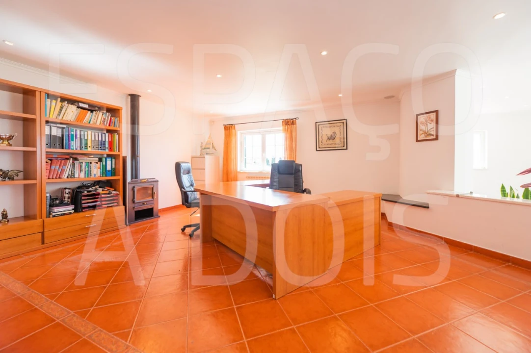 Moradia T5 para Venda em Algueirão-Mem Martins Foto 87