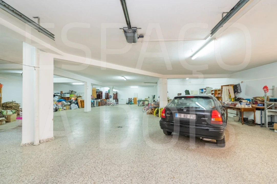 Moradia T5 para Venda em Algueirão-Mem Martins Foto 129