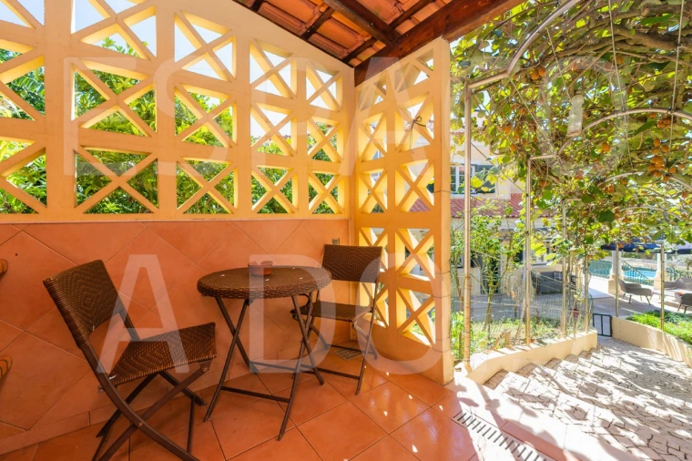 Moradia T5 para Venda em Algueirão-Mem Martins Foto 46