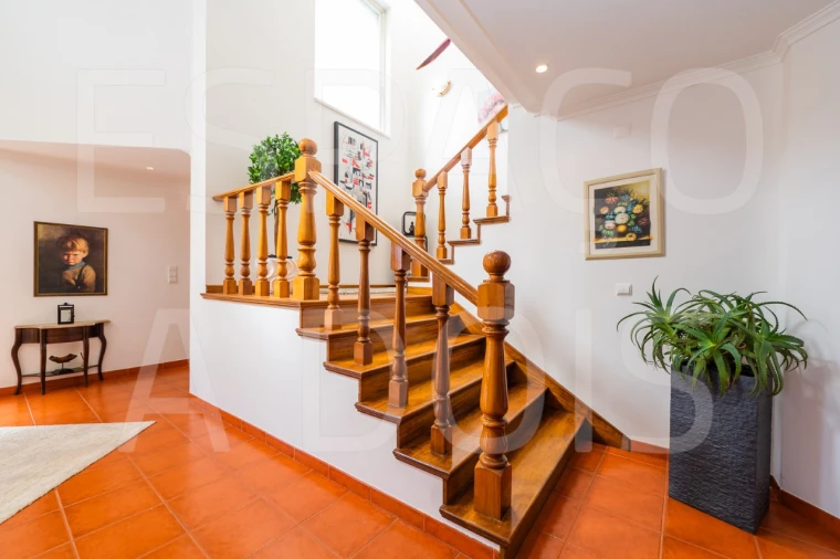 Moradia T5 para Venda em Algueirão-Mem Martins Foto 84