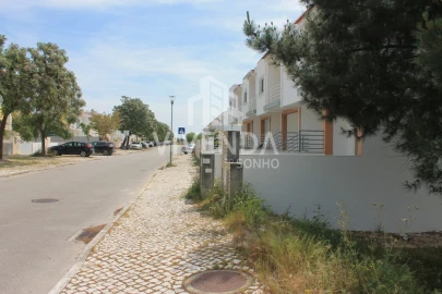 Terreno para Venda em Pinhal Novo