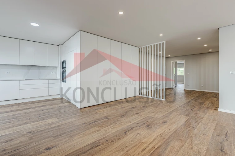 Apartamento T4 para Venda em Alverca do Ribatejo e Sobralinho Foto 3