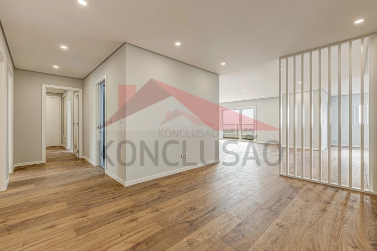 Apartamento T4 para Venda em Alverca do Ribatejo e Sobralinho Foto 10