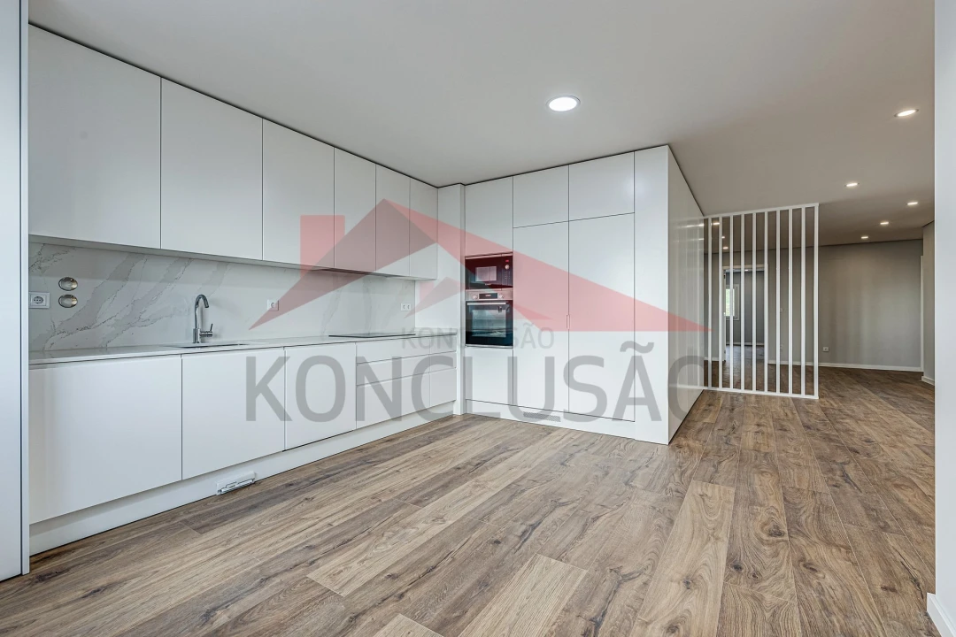 Apartamento T4 para Venda em Alverca do Ribatejo e Sobralinho Foto 2