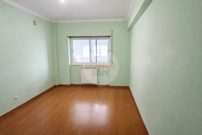 Apartamento T2 para Venda em Seixal, Arrentela e Aldeia de Paio Pires
