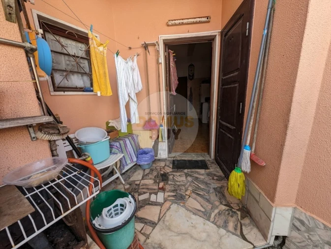 Moradia T5 para Venda em Costa da Caparica Foto 13