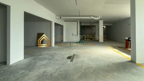 Apartamento T1 para Venda em Charneca de Caparica e Sobreda