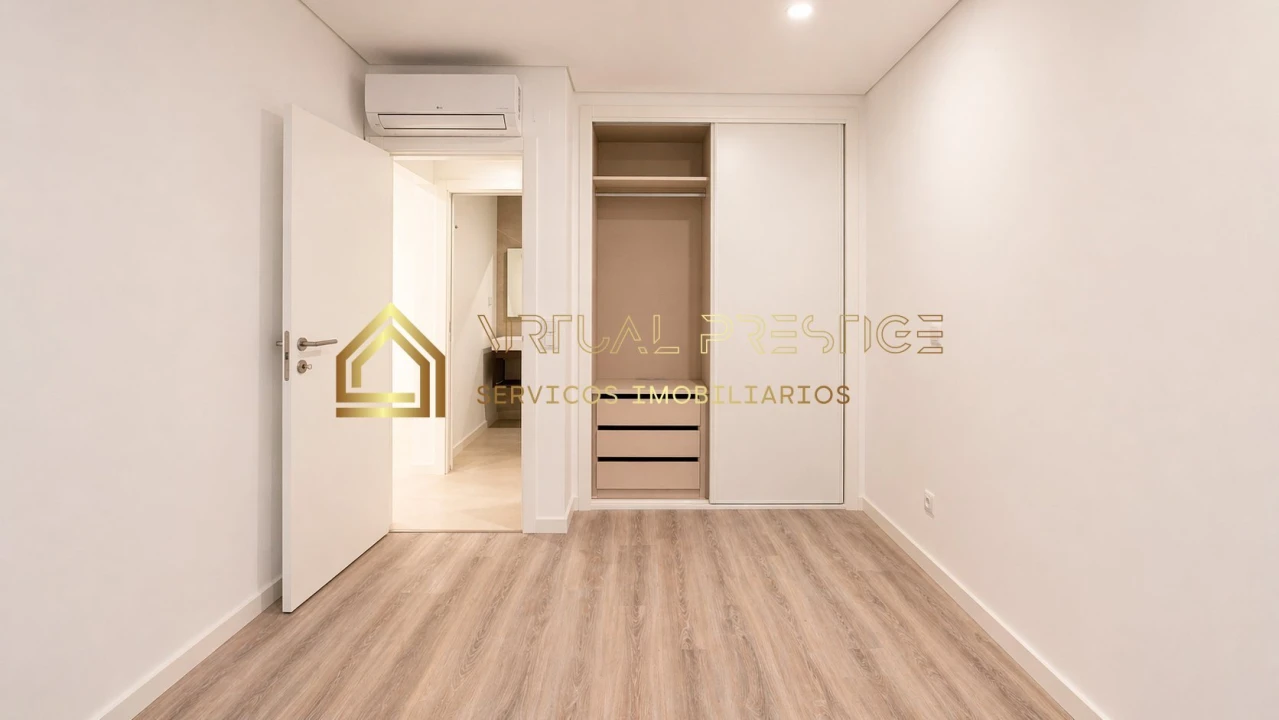 Apartamento T1 para Venda em Charneca de Caparica e Sobreda Foto 9