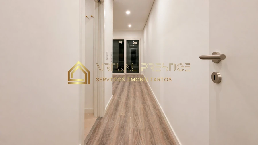 Apartamento T2 para Venda em Charneca de Caparica e Sobreda Foto 11