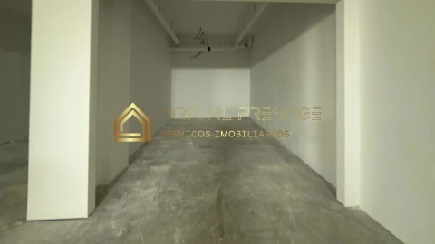 Apartamento T2 para Venda em Charneca de Caparica e Sobreda