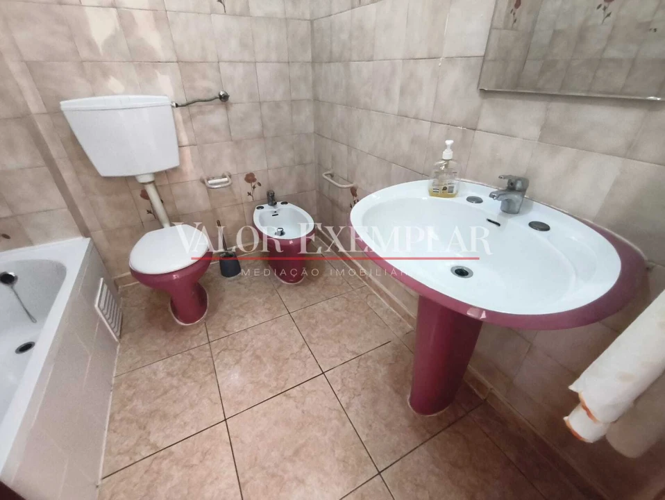 Apartamento T2 para Venda em Seixal, Arrentela e Aldeia de Paio Pires Foto 16