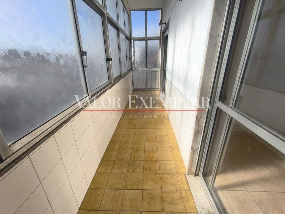 Apartamento T2 para Venda em Seixal, Arrentela e Aldeia de Paio Pires Foto 10