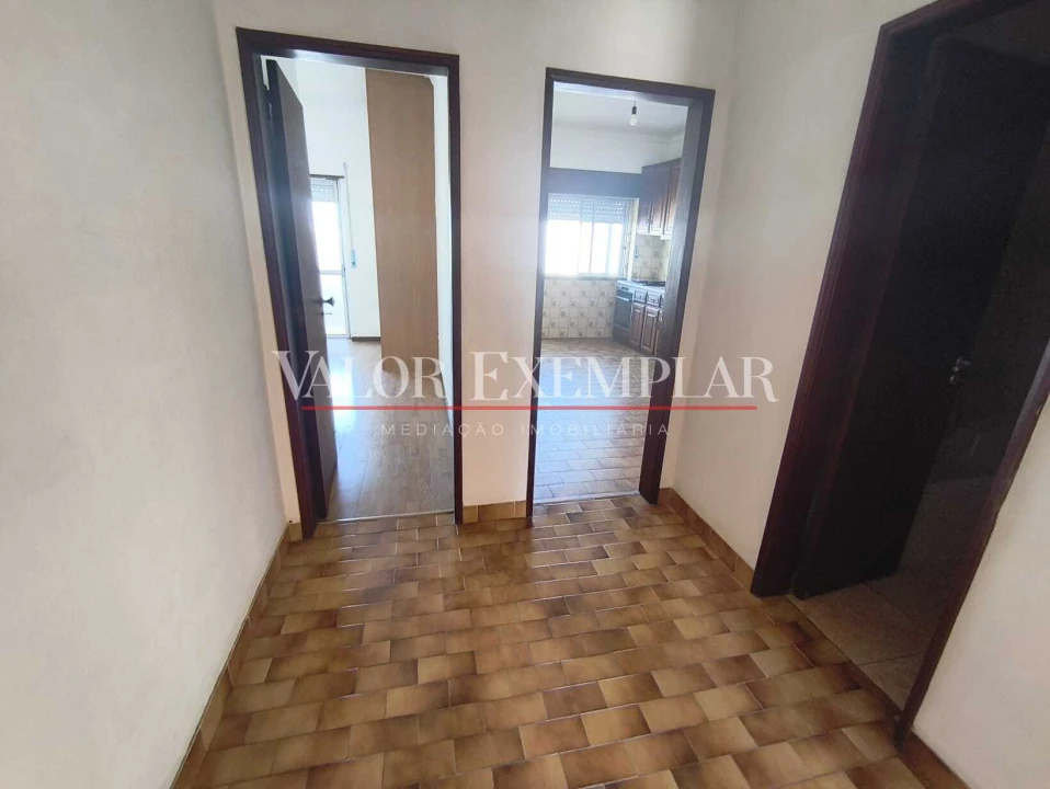 Apartamento T2 para Venda em Seixal, Arrentela e Aldeia de Paio Pires Foto 5