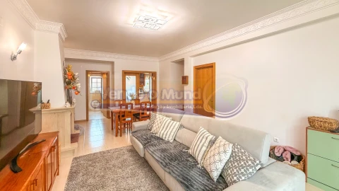 Moradia T3 para Venda em Samora Correia