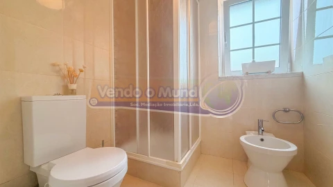 Moradia T3 para Venda em Samora Correia