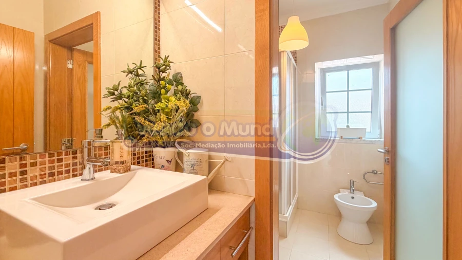 Moradia T3 para Venda em Samora Correia Foto 16