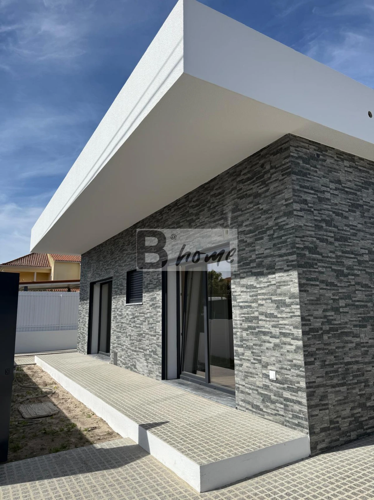 Moradia T3 para Venda em Fernao Ferro Foto 1