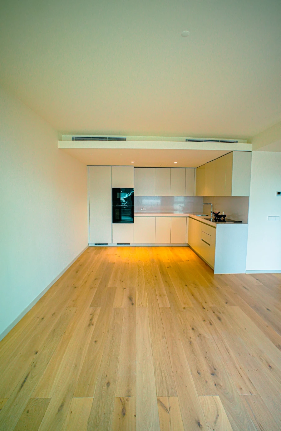 Apartamento T3 para Venda em Parque das Nações Foto 4