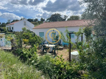 Moradia T3 para Venda em Almodôvar e Graça dos Padrões
