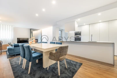 Apartamento T2 para Venda em Real, Dume e Semelhe