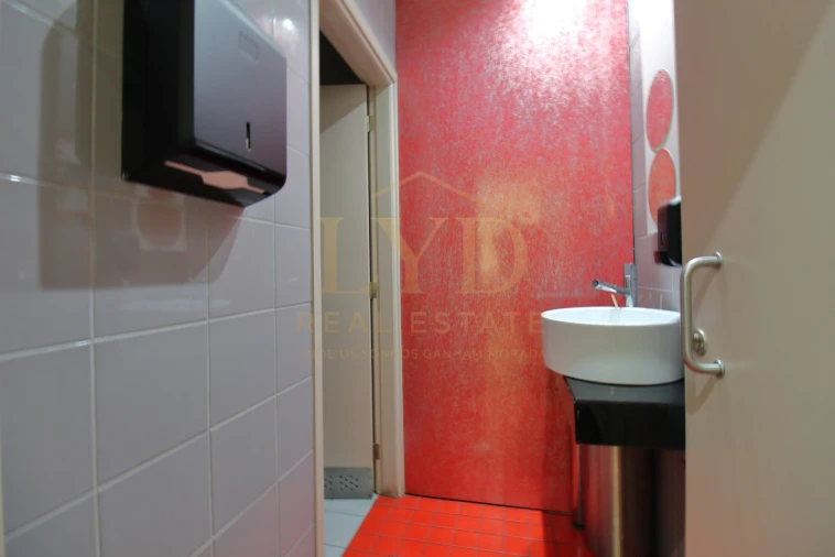 Negócio para Cedência de Quotas em Penafiel Foto 8