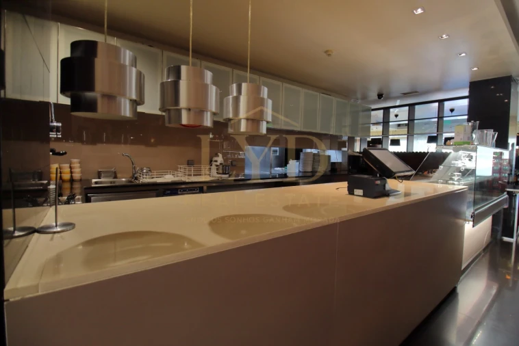 Negócio para Cedência de Quotas em Penafiel Foto 18