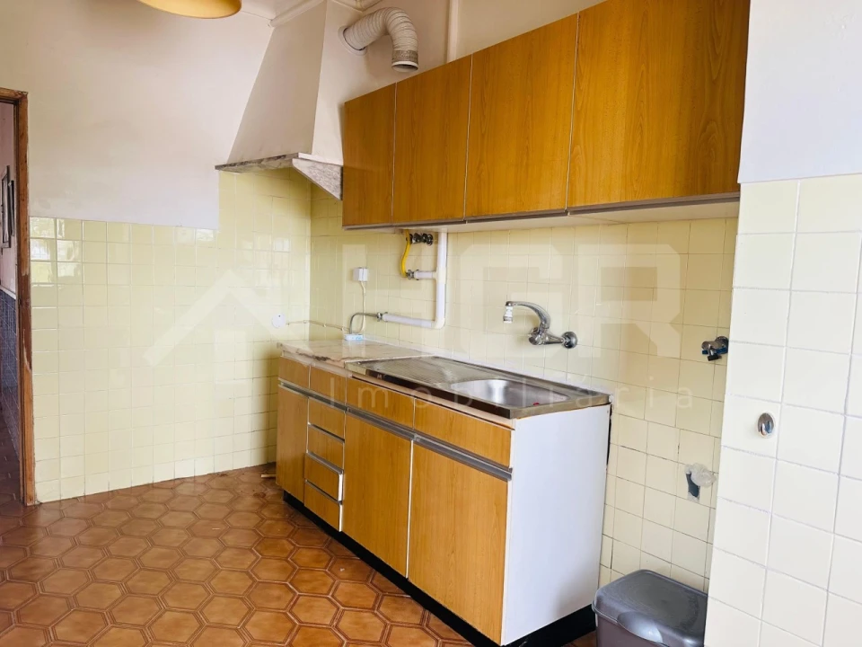 Apartamento T2 para Venda em Barreiro e Lavradio Foto 5